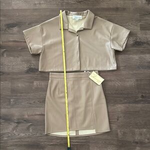 Vintage Havana Beige Cropped Top and Skirt Set